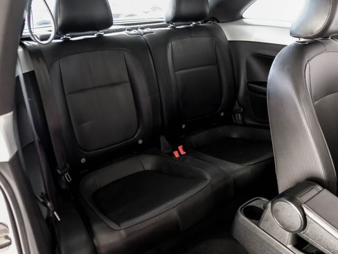 Used 2015 Volkswagen Beetle 1.8T image 31