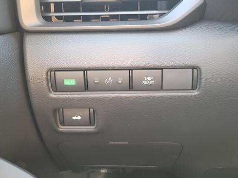 New 2025 Nissan Sentra S image 14