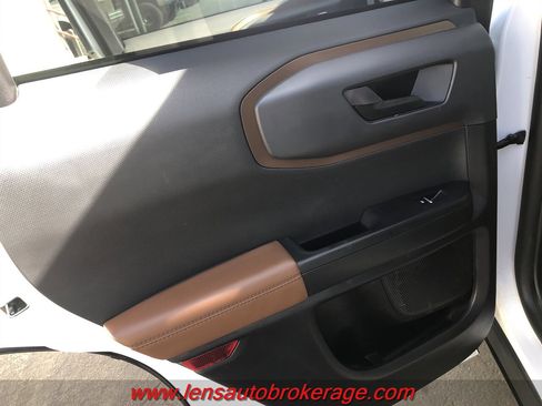 Used 2023 Ford Bronco Sport Outer Banks image 16