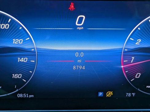 Certified 2025 Mercedes-Benz GLC 300 image 14