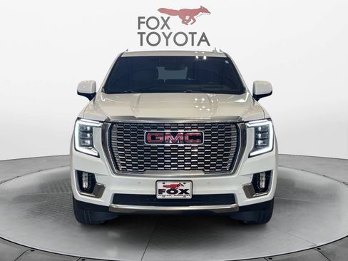 Used 2023 GMC Yukon Denali image 9