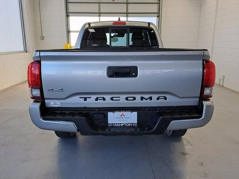 Used 2023 Toyota Tacoma SR image 28