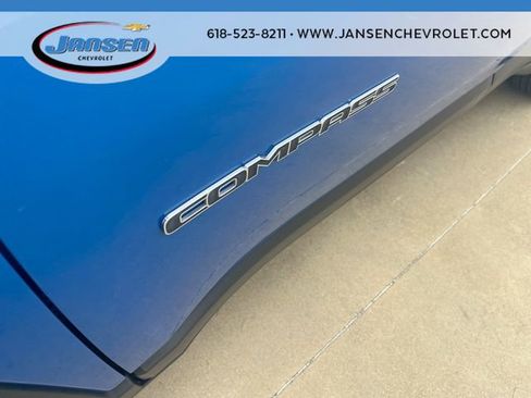 Used 2025 Jeep Compass Limited AWD/4WD image 31
