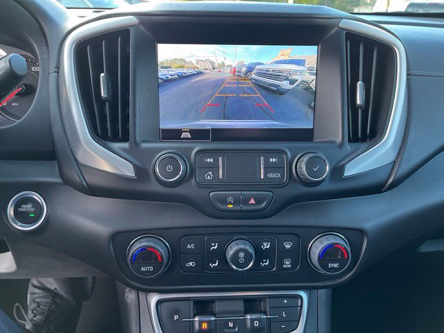 Used 2022 GMC Terrain SLT w/ Infotainment Package II AWD/4WD image 18