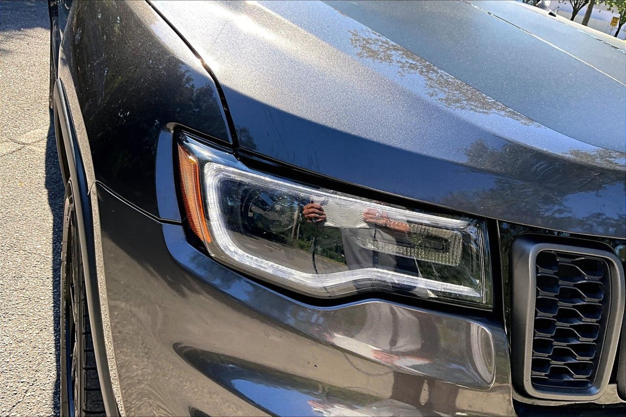 Used 2019 Jeep Grand Cherokee Trailhawk w/ Trailhawk Luxury Group AWD/4WD image 32