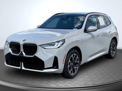 Used 2026 BMW X3 xDrive30i w/ M Sport Package AWD/4WD image 3