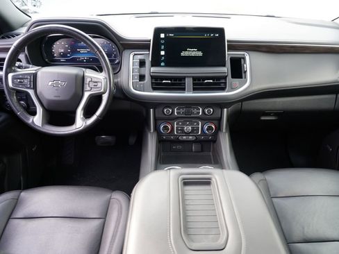 Used 2022 Chevrolet Tahoe Z71 w/ Off-Road Capability Package image 27