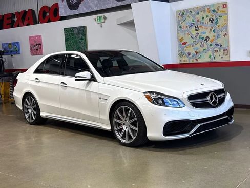 Used 2014 Mercedes-Benz E 63 AMG S-Model image 94