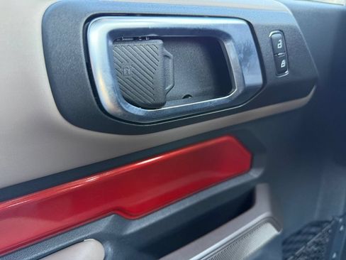 Used 2023 Ford Bronco Wildtrak AWD/4WD image 27