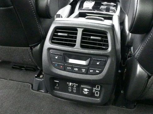 Used 2021 Honda Pilot Elite image 18