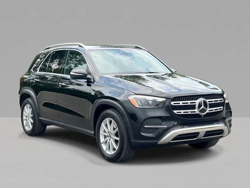 Certified 2025 Mercedes-Benz GLE 450e 4MATIC image 2