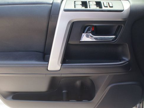 Used 2023 Toyota 4Runner SR5 Premium w/ Moonroof Package RWD image 29
