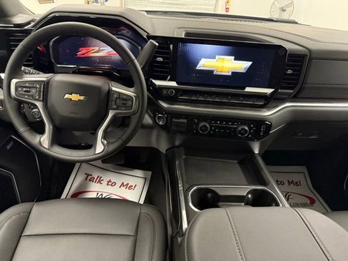 New 2026 Chevrolet Silverado 2500 LTZ w/ LTZ Convenience Package image 19
