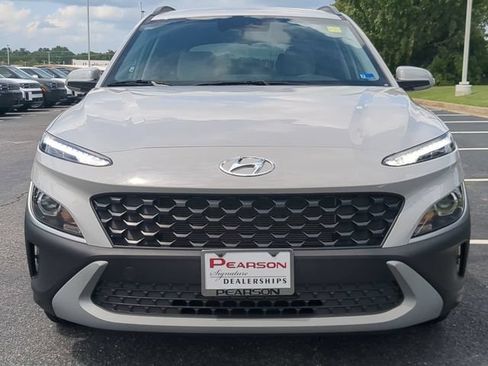 Used 2023 Hyundai Kona SEL w/ Cargo Package AWD/4WD image 8