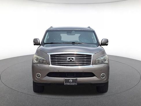 Used 2014 INFINITI QX80 4WD w/ Deluxe Touring Package image 2