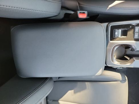 New 2026 Subaru Outback Premium image 21