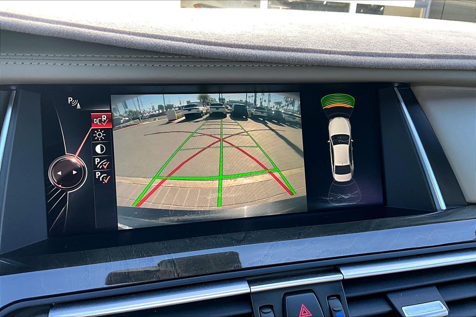 Used 2014 BMW 750i RWD image 21