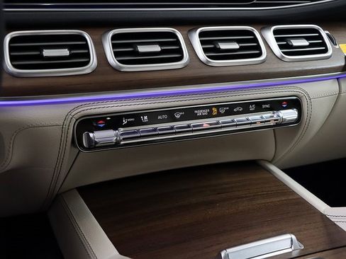 New 2026 Mercedes-Benz GLE 450 4MATIC image 25