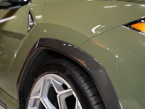 Used 2023 Lamborghini Urus Performante AWD/4WD image 29