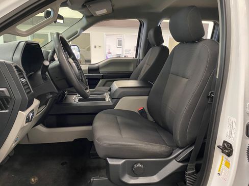 Used 2019 Ford F150 XL w/ Equipment Group 101A Mid AWD/4WD image 14