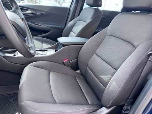 Used 2019 Chevrolet Malibu LT image 9