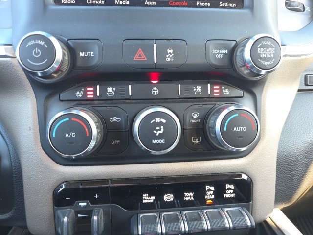 Used 2021 RAM 3500 Laramie AWD/4WD image 17