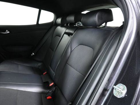 Used 2020 Kia Stinger GT-Line w/ Sun & Sound Package AWD/4WD image 4