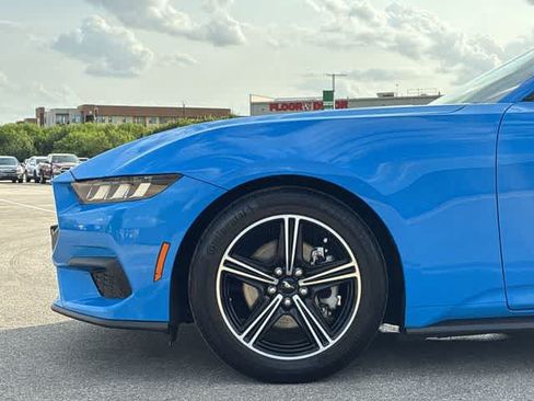 Used 2024 Ford Mustang Coupe RWD image 14