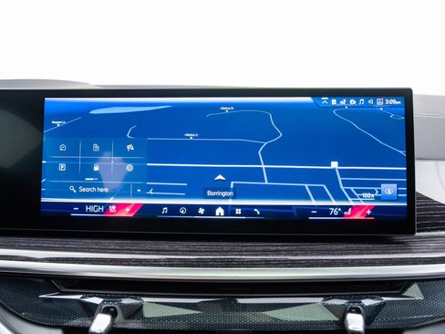 New 2026 BMW X6 xDrive40i w/ Executive Package image 25