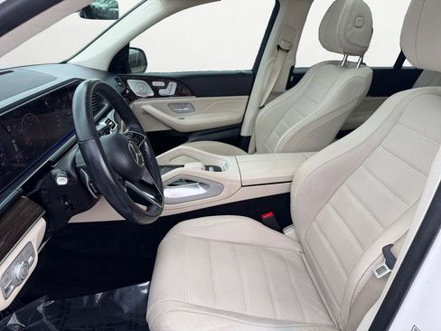 Certified 2024 Mercedes-Benz GLS 450 4MATIC image 10