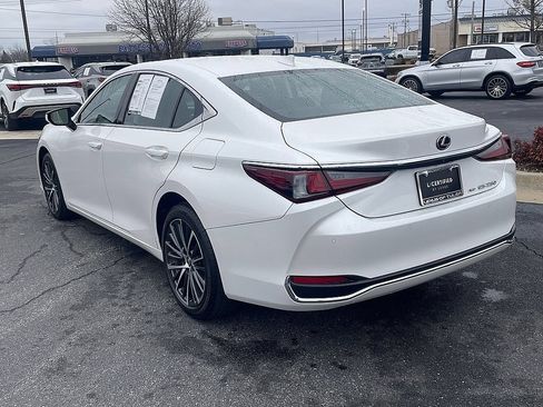 Used 2024 Lexus ES 250 w/ Premium Package AWD/4WD image 5