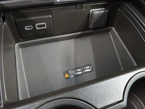 Used 2024 GMC Yukon XL Denali w/ Advanced Technology Package image 67