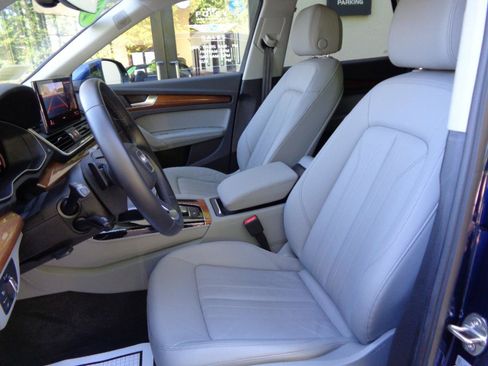 Used 2022 Audi Q5 2.0T Premium Plus AWD/4WD image 9