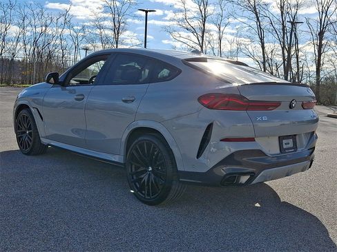 Certified 2024 BMW X6 xDrive40i w/ Executive Package image 8