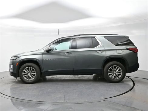 Used 2023 Chevrolet Traverse LT image 4