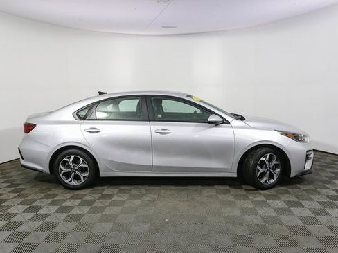 Used 2020 Kia Forte LXS image 12