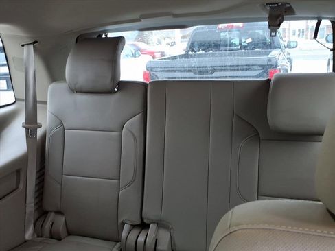 Used 2015 GMC Yukon SLT w/ Open Road Package image 13