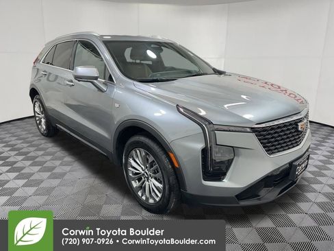 Used 2025 Cadillac XT4 Premium Luxury AWD/4WD image 1