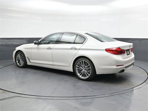 Used 2018 BMW 540i image 6