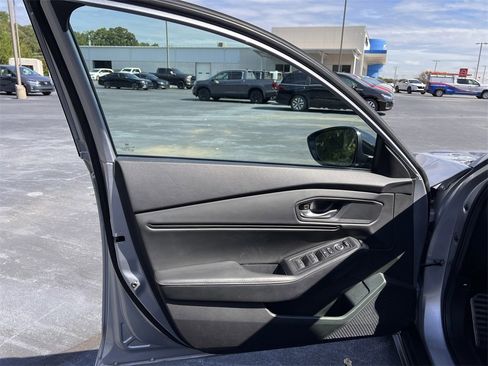 Used 2024 Honda Accord Sport image 17