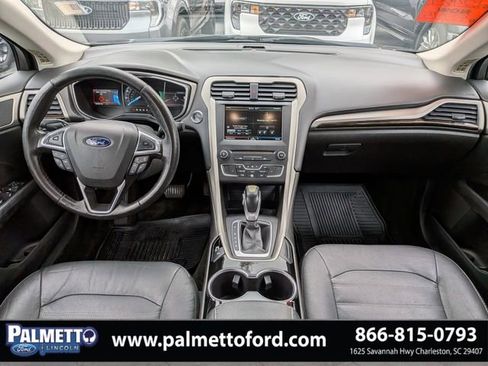 Used 2016 Ford Fusion SE w/ Equipment Group 202A image 14