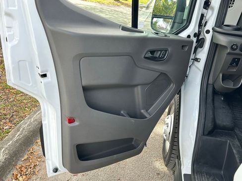 Used 2024 Ford Transit 350 Low Roof image 40