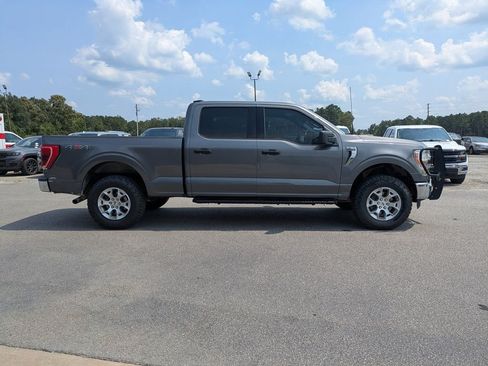 Used 2022 Ford F150 XLT w/ Equipment Group 301A Mid AWD/4WD image 3