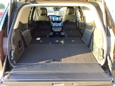 New 2026 Ford Expedition Platinum w/ Driver's Package AWD/4WD image 14