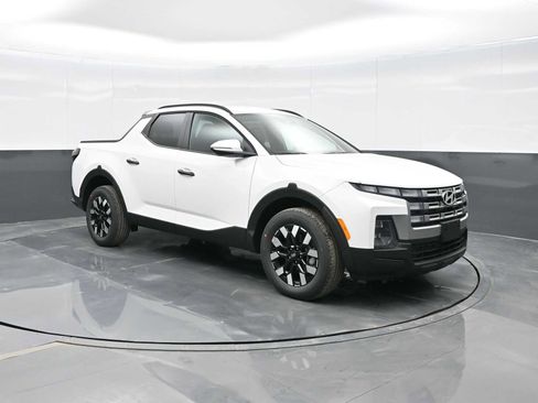 Certified 2025 Hyundai Santa Cruz SEL AWD/4WD image 2