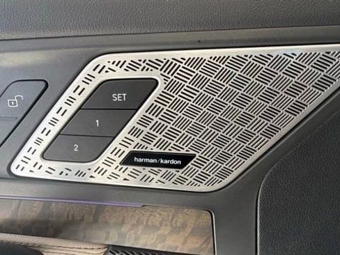 Used 2023 BMW X1 xDrive28i w/ Premium Package image 8