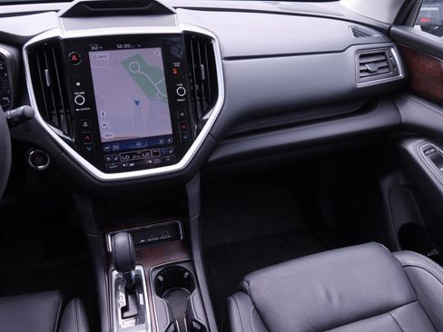 Used 2023 Subaru Ascent Touring AWD/4WD image 16