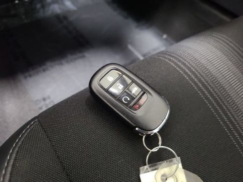 Used 2023 Honda Civic Sport image 32