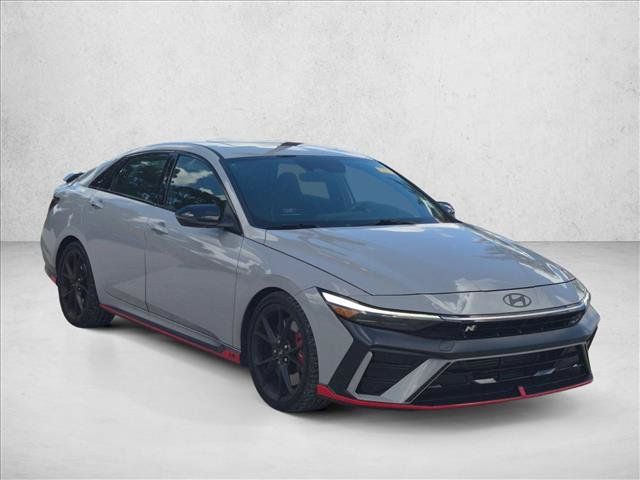 Used 2025 Hyundai Elantra N FWD image 3
