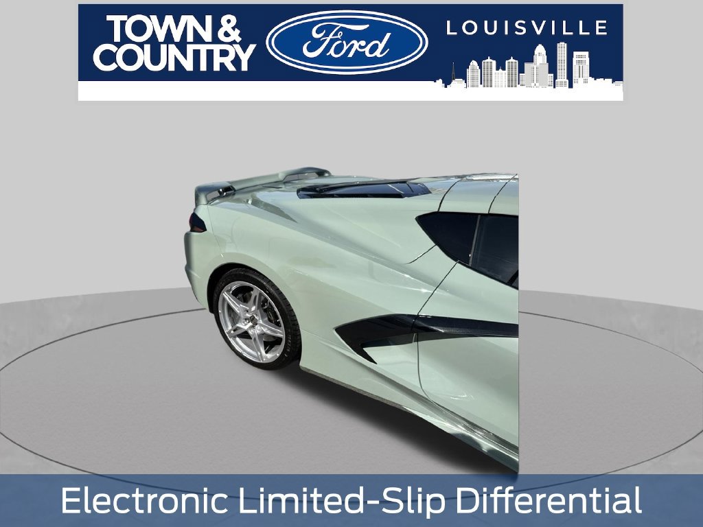 Used 2024 Chevrolet Corvette Stingray Coupe w/ Z51 Performance Package RWD image 9